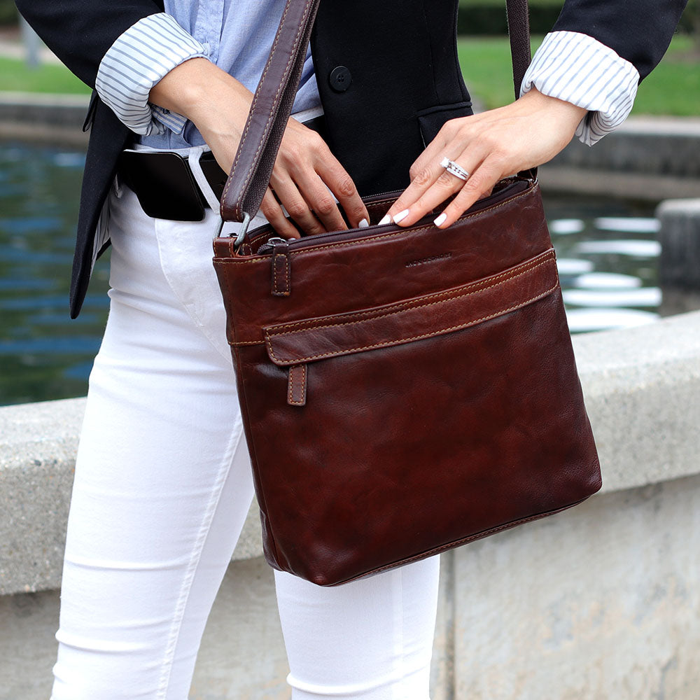 Zippered Crossbody Hobo Bag #7832